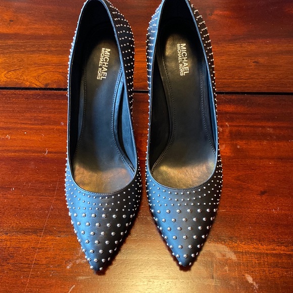 Michael Kors studded Heels - Picture 1 of 7